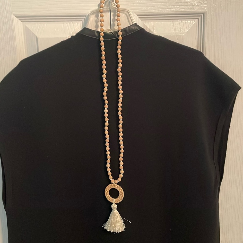 Vineyard Vines Wood Tassel Necklace